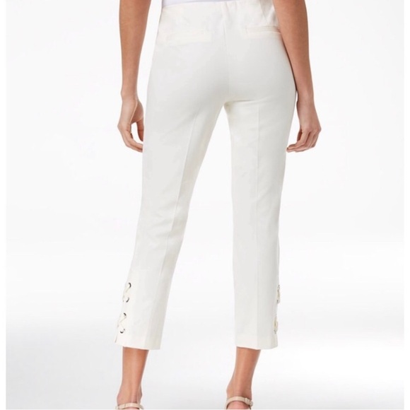 NWT Alfani Petites White Lace Up Hem Capri Pants Size 14P $75 - Picture 2 of 3